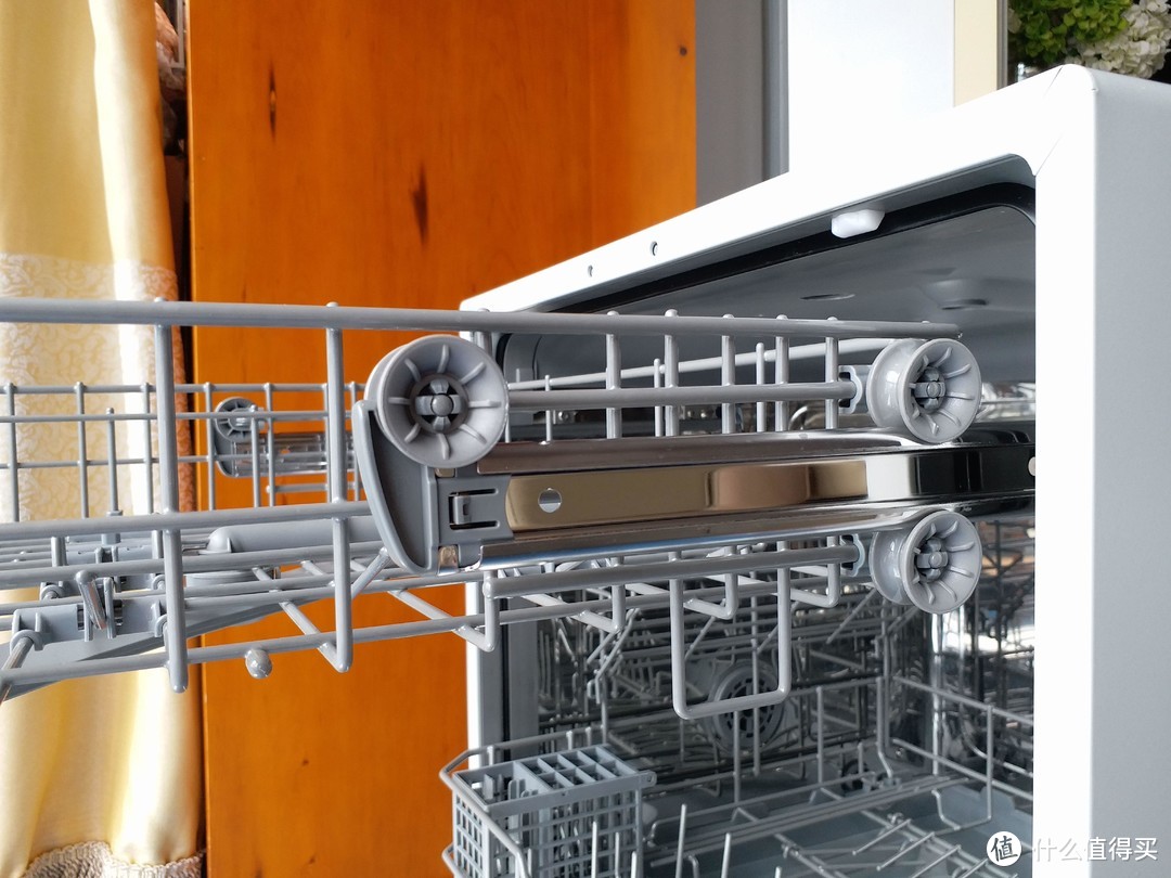 谁说老式厨房不能安装洗碗机？步步有图带你硬改老式厨房，安装洗碗机