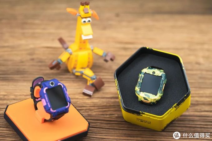 旗舰对决为何近一倍差价360儿童手表s2与小天才z6横向对比