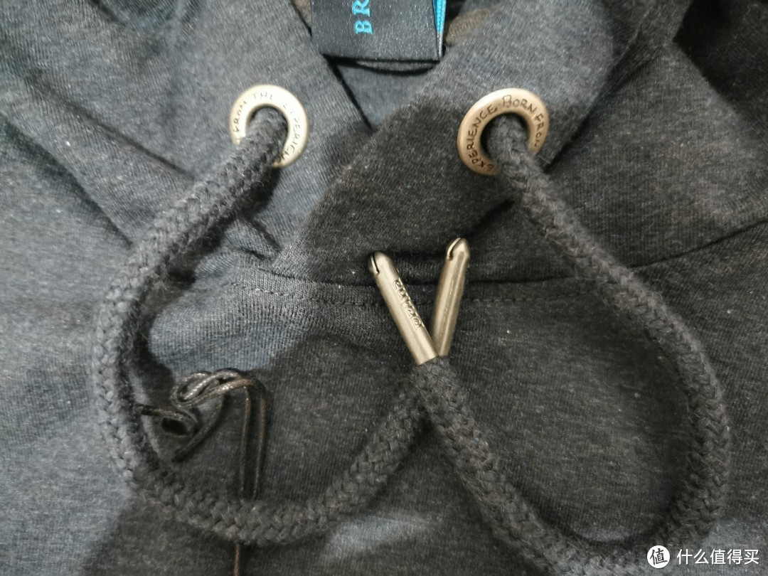 prAna sector hoodie 带帽卫衣分享：平平无奇中隐藏细节