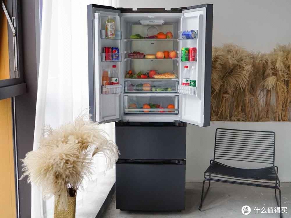 美的322升冰箱评测：用西蓝花与饮料实测保鲜锁水，结果惊人！