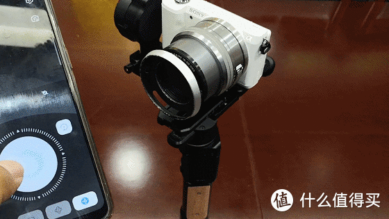 摄影稳定看相机，相机稳定看云台-飞宇AK2000C 云台稳定器评测