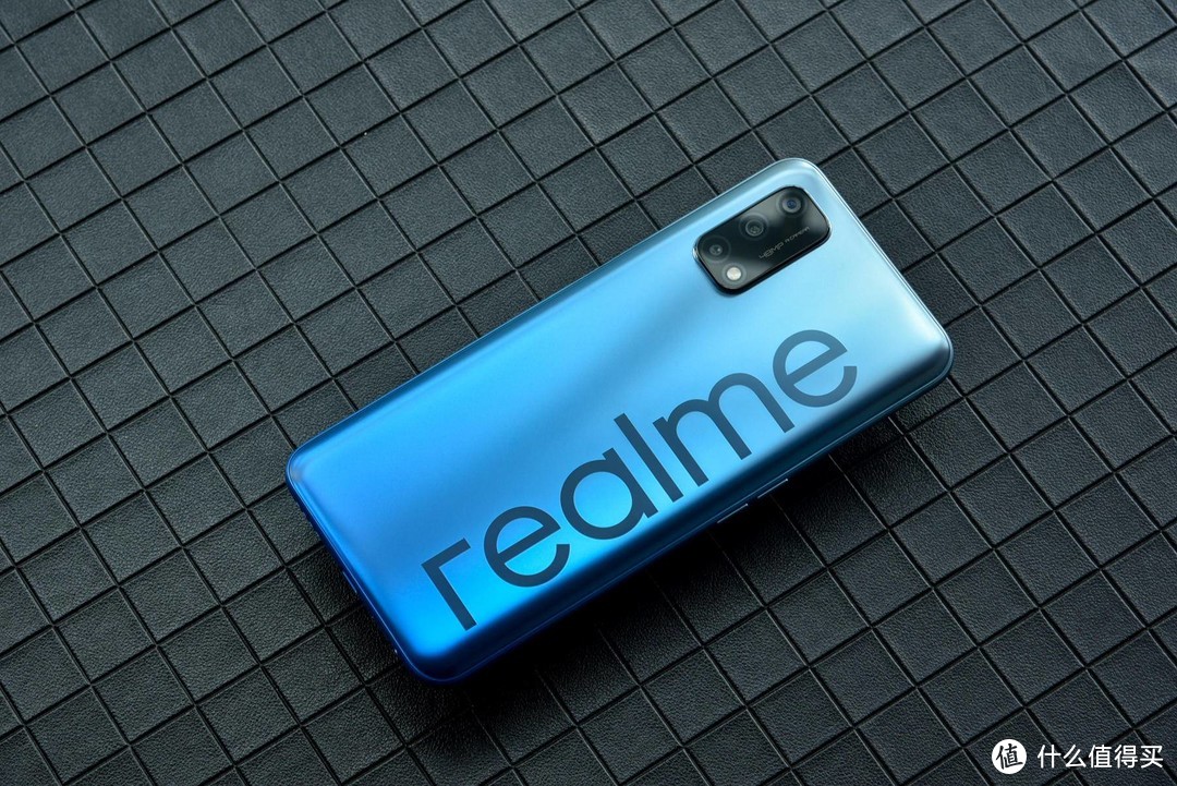 realme真我Q2，近乎满分的千元5G“真香机”，双11会卖疯吗？