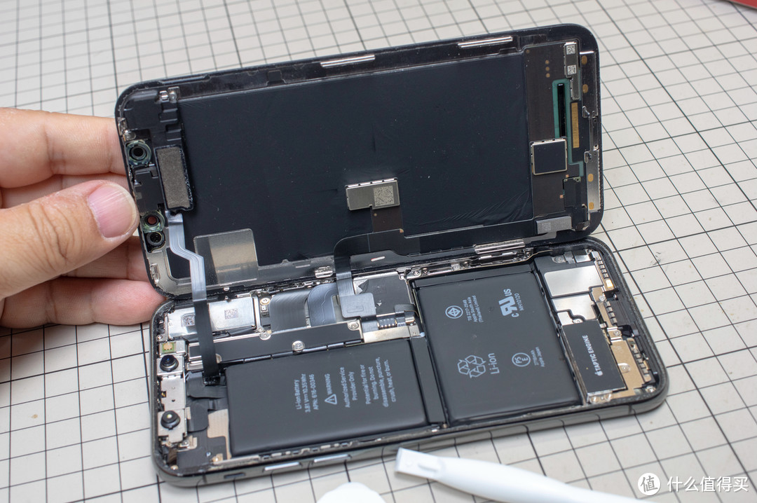 64扩容256&换电池，让iPhone X续命到12降价