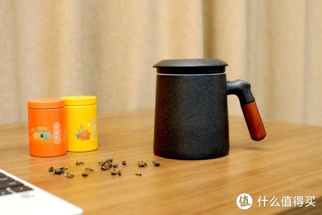 茶水轻松分离，PINZTEA木柄陶瓷泡茶杯，网友：颜值不错