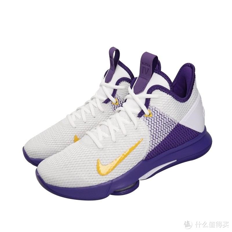 NIKE LEBRON Witness 4