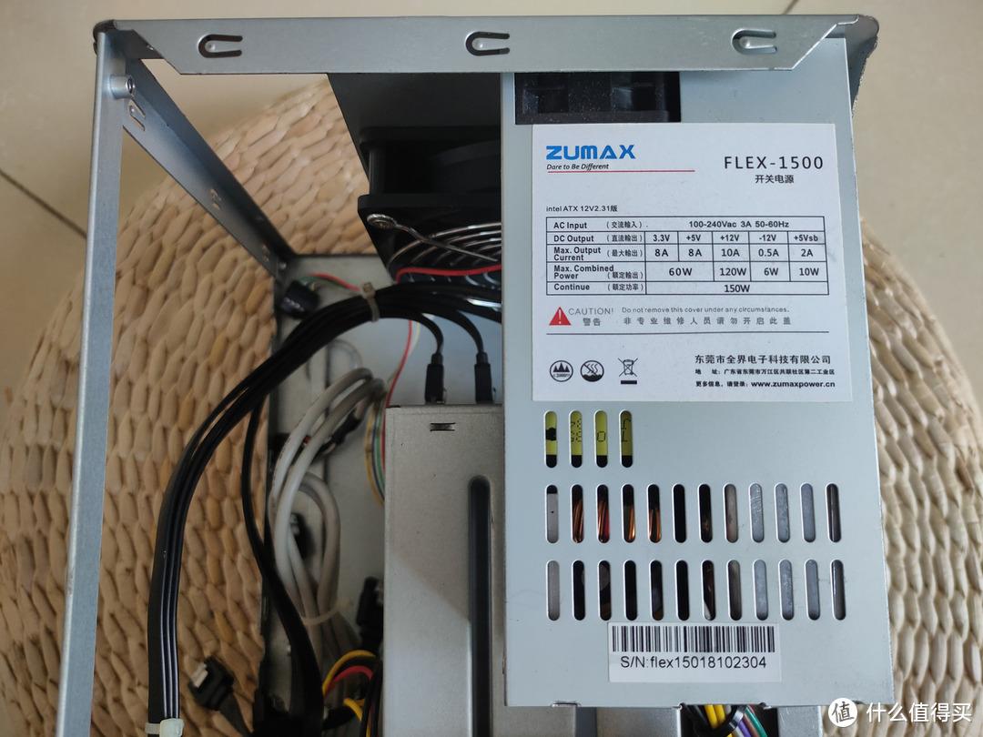 450块打造J3455蜗牛机箱 NAS（秋天的第一台 UNRAID NAS）