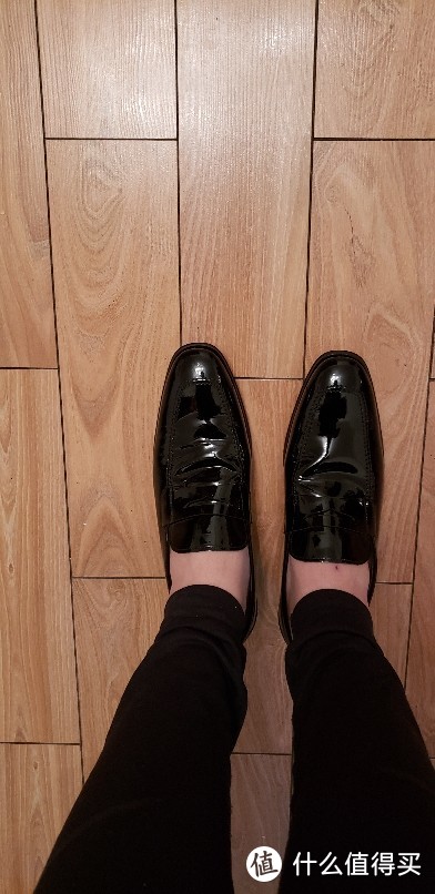 Testoni cap-toe Oxford，不惧怕商务场合