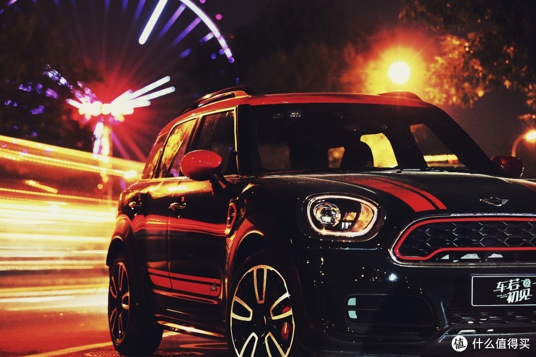 不止有Yonug 272匹的MINI JCW COUNTRYMAN