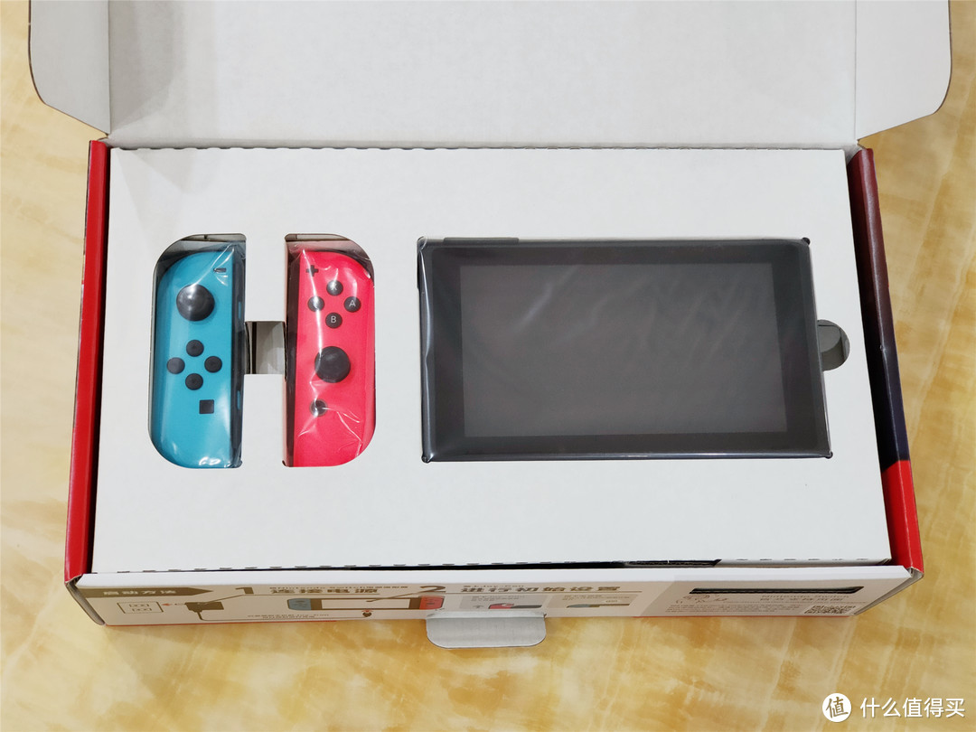 送老三18岁的生日礼物，任天堂游戏机Nintendo Switch腾讯国行版开箱简晒