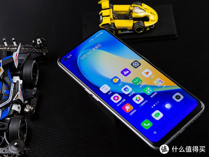 5G千元机怒上65W快充 realme 真我Q2 Pro评测