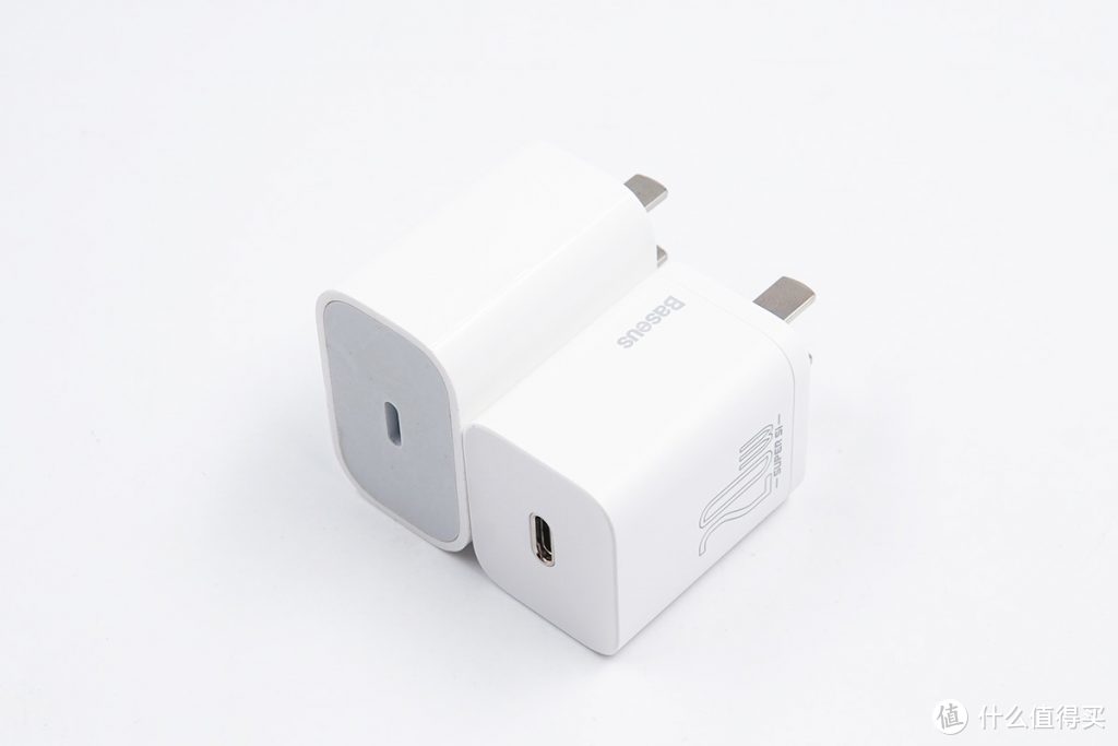 iPhone 12专属：倍思20W超级硅充电器深度评测