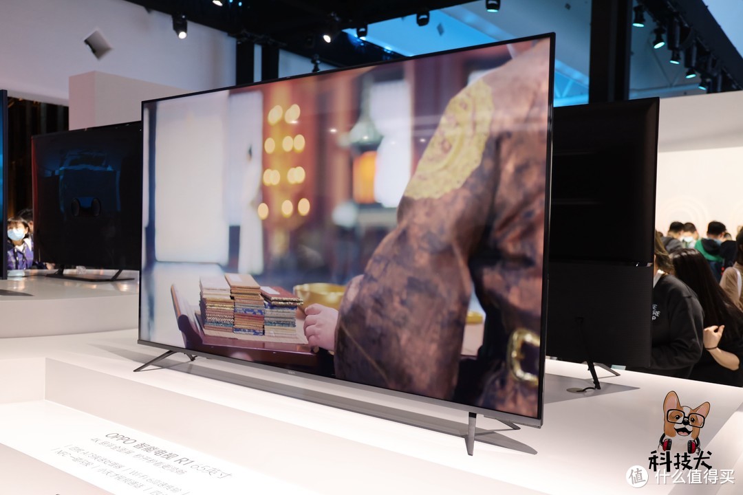 OPPO首款智能电视抢先真机体验，多款IoT新品强势发布