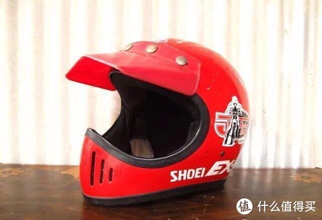 复刻40年前的复古味道：Shoei EX-ZERO复古骑行头盔