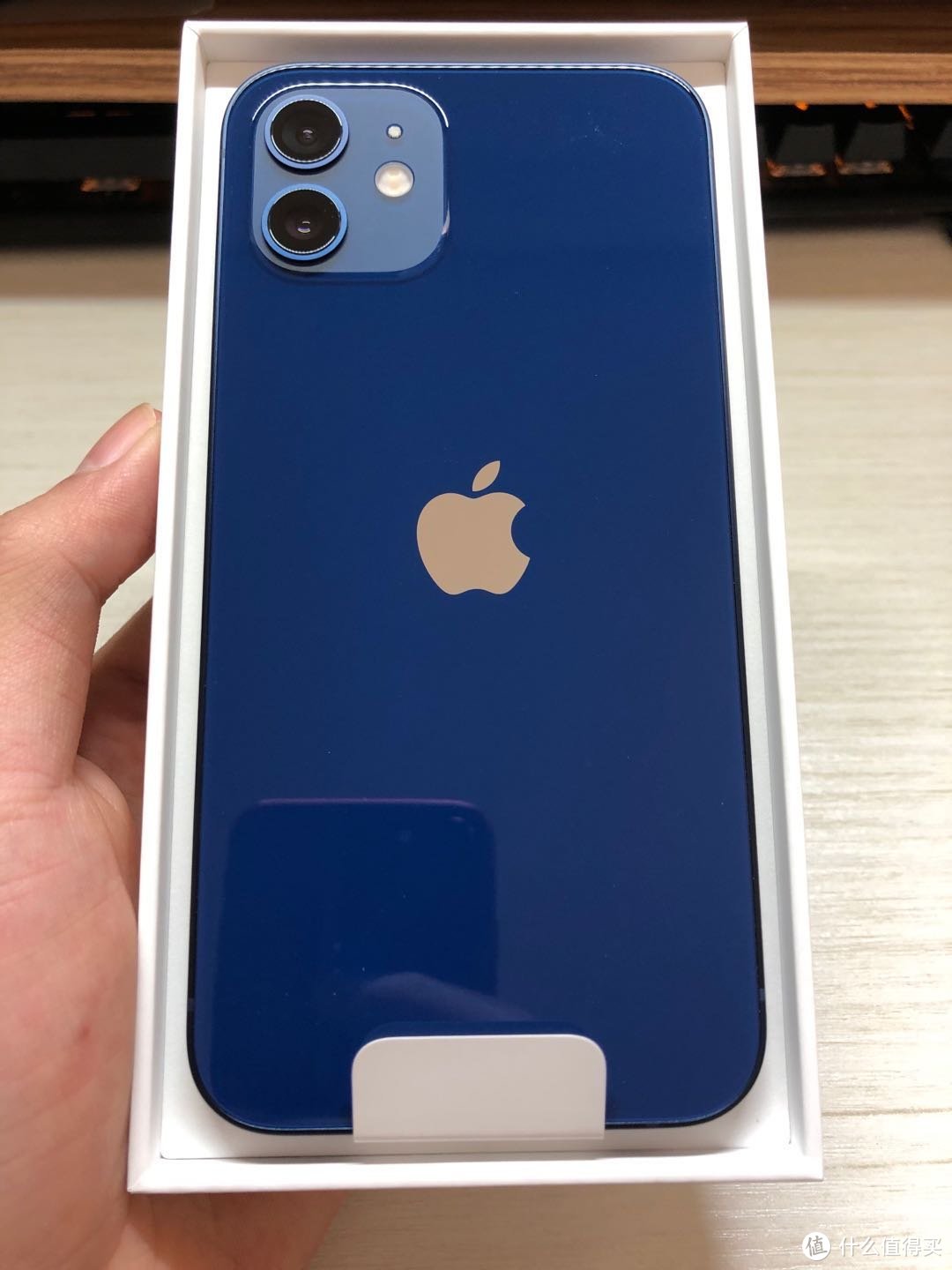 刚到手，很着急，新鲜热辣的iphone12 上手体验