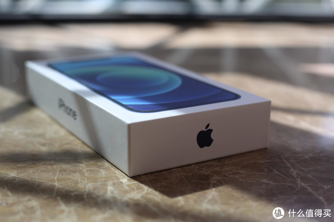 苹果12手机盒子照片图片
