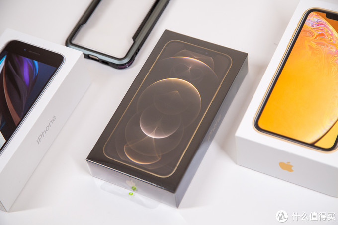 Iphone 12 Pro顶配快速开箱 5g 充电 保护壳实测分享 Iphone 什么值得买
