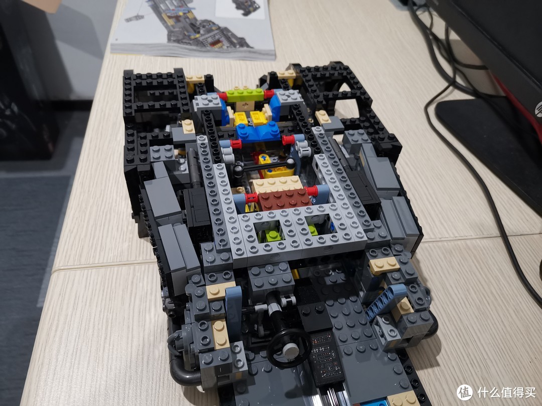 LEGO 76139 史上最帅蝙蝠侠战车 1989 Batmobile 评测 图多杀猫