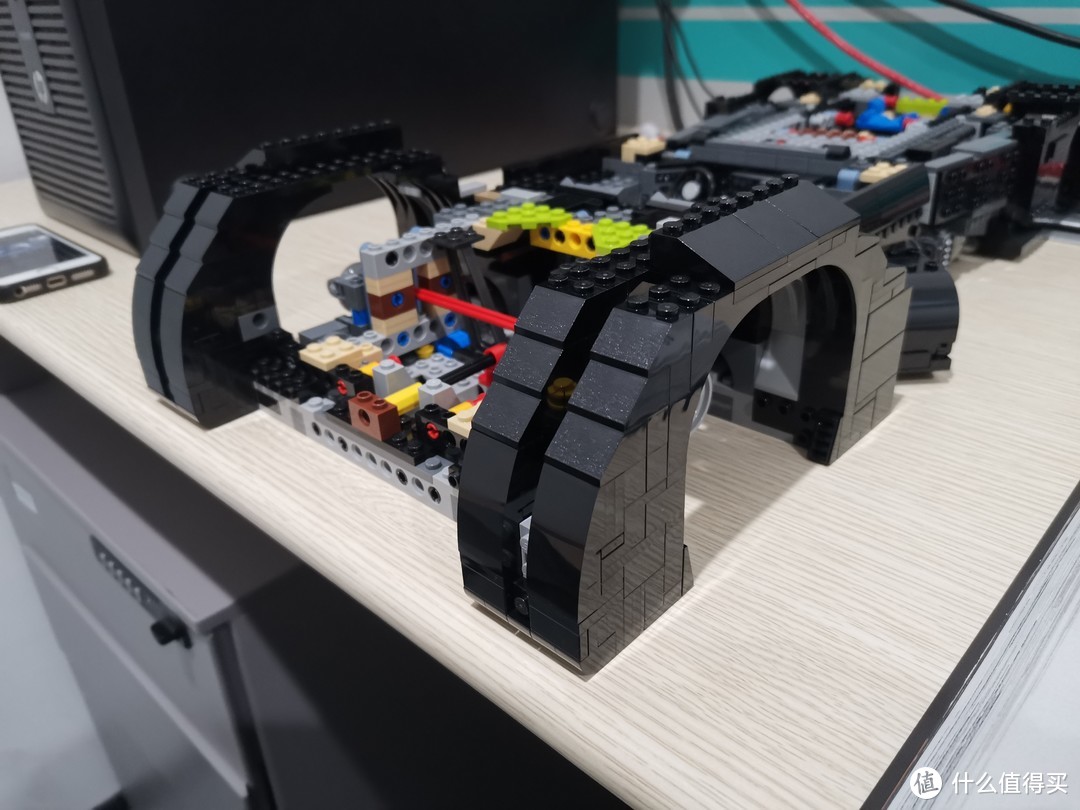 LEGO 76139 史上最帅蝙蝠侠战车 1989 Batmobile 评测 图多杀猫