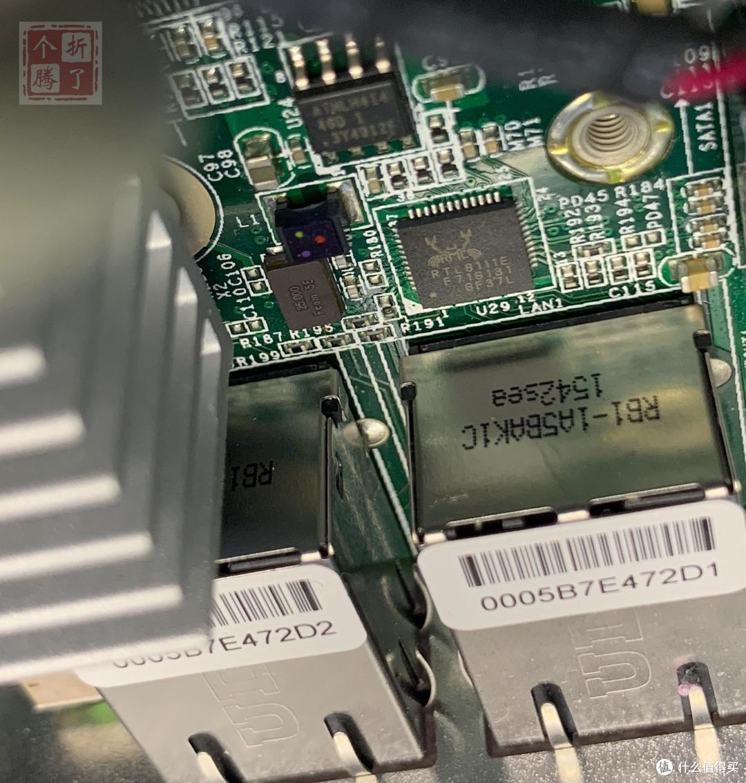 双千兆工控小主机 N2807+2G+32G 软路由 台湾产 很精致