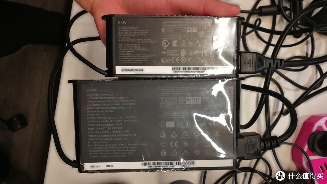 多面手 + 全能王？轻薄笔记本界的“小钢炮”— Lenovo YOGA 14s 2021