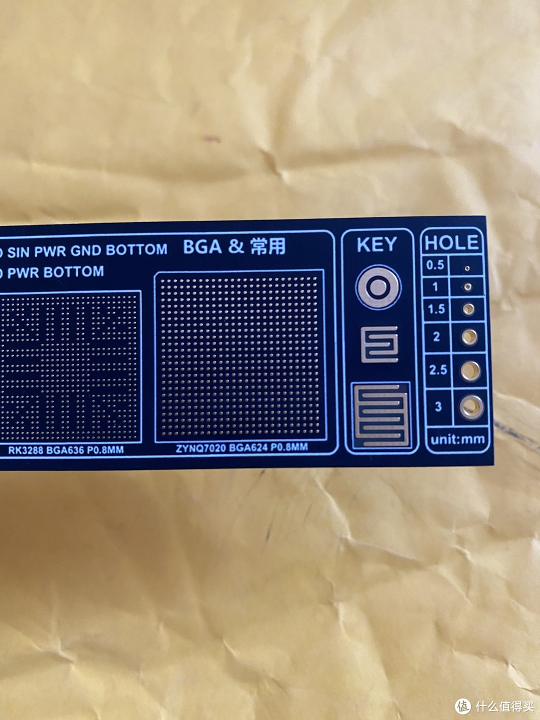 PCB尺高度还原了印刷电路板搭载电子元件的设计