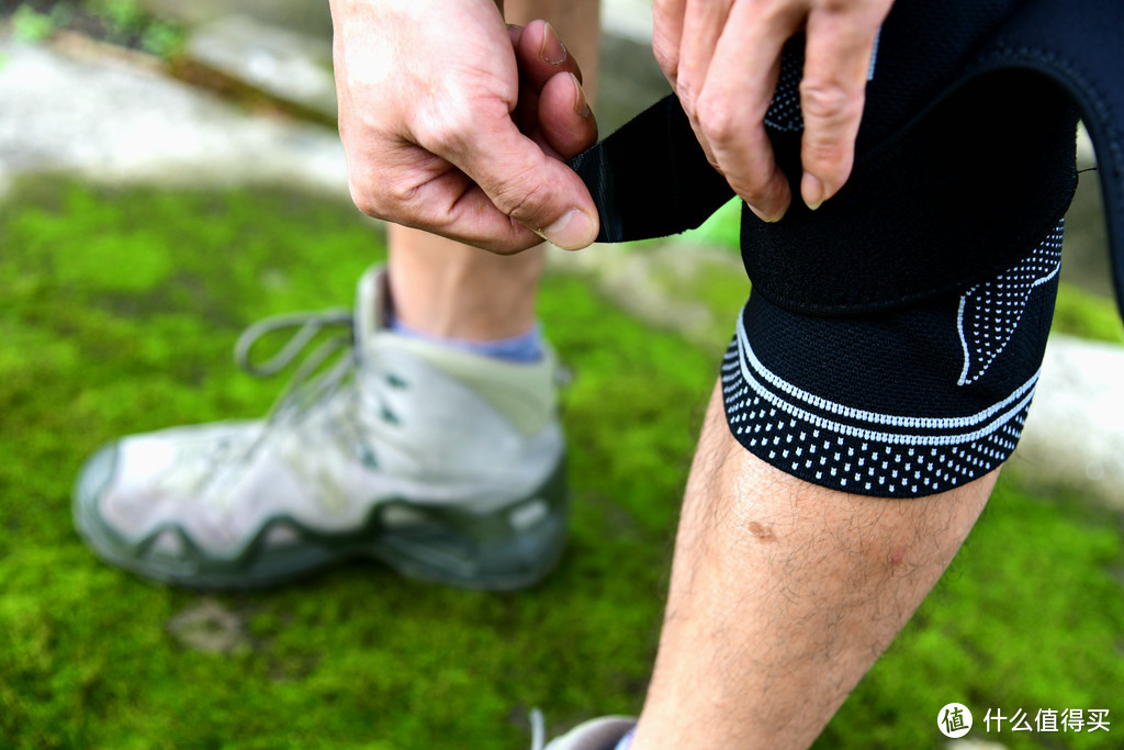 照顾好膝盖，爬山寿命才会更长久，减轻膝盖负担，山野徒步护具使用技巧分享。