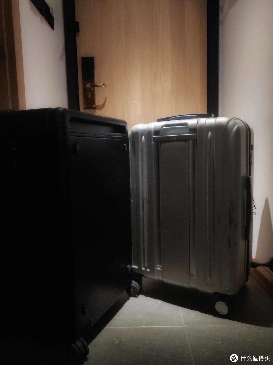 LEVEL8 地平线8号大旅行家系列26寸宽拉杆行李箱开箱简测