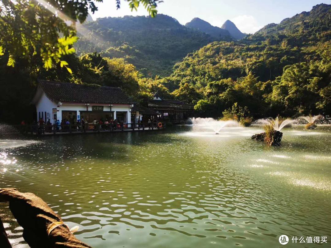 爱在瀑布尽头，情系山城脚下——贵州、重庆热门景点打卡