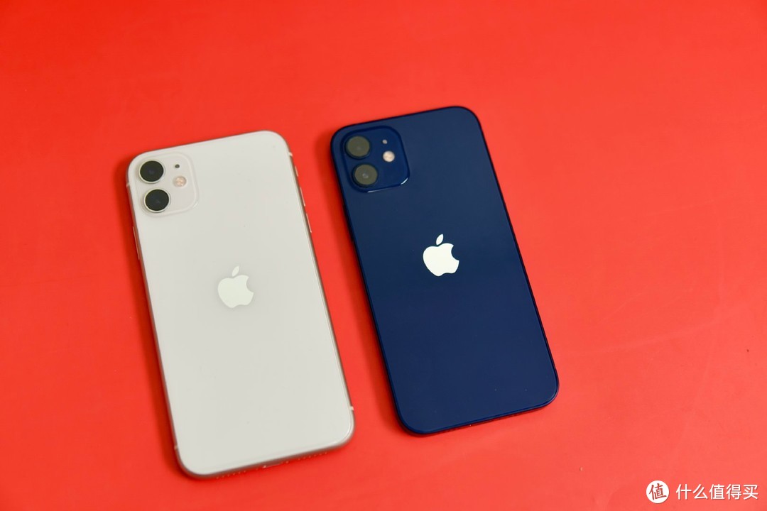 iPhone 11升级“拖鞋蓝” iPhone 12入手体验分享，五项升级让我入机不悔