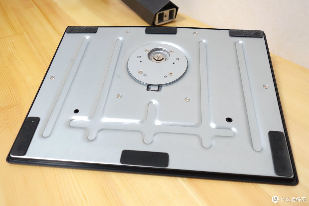 165Hz高刷还自带RGB的小金刚，微星PAG272QRZ显示器体验