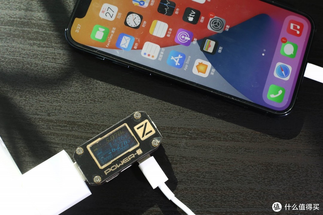iPhone 12 Pro充电抢先测试：用20W快充，究竟能有多快？