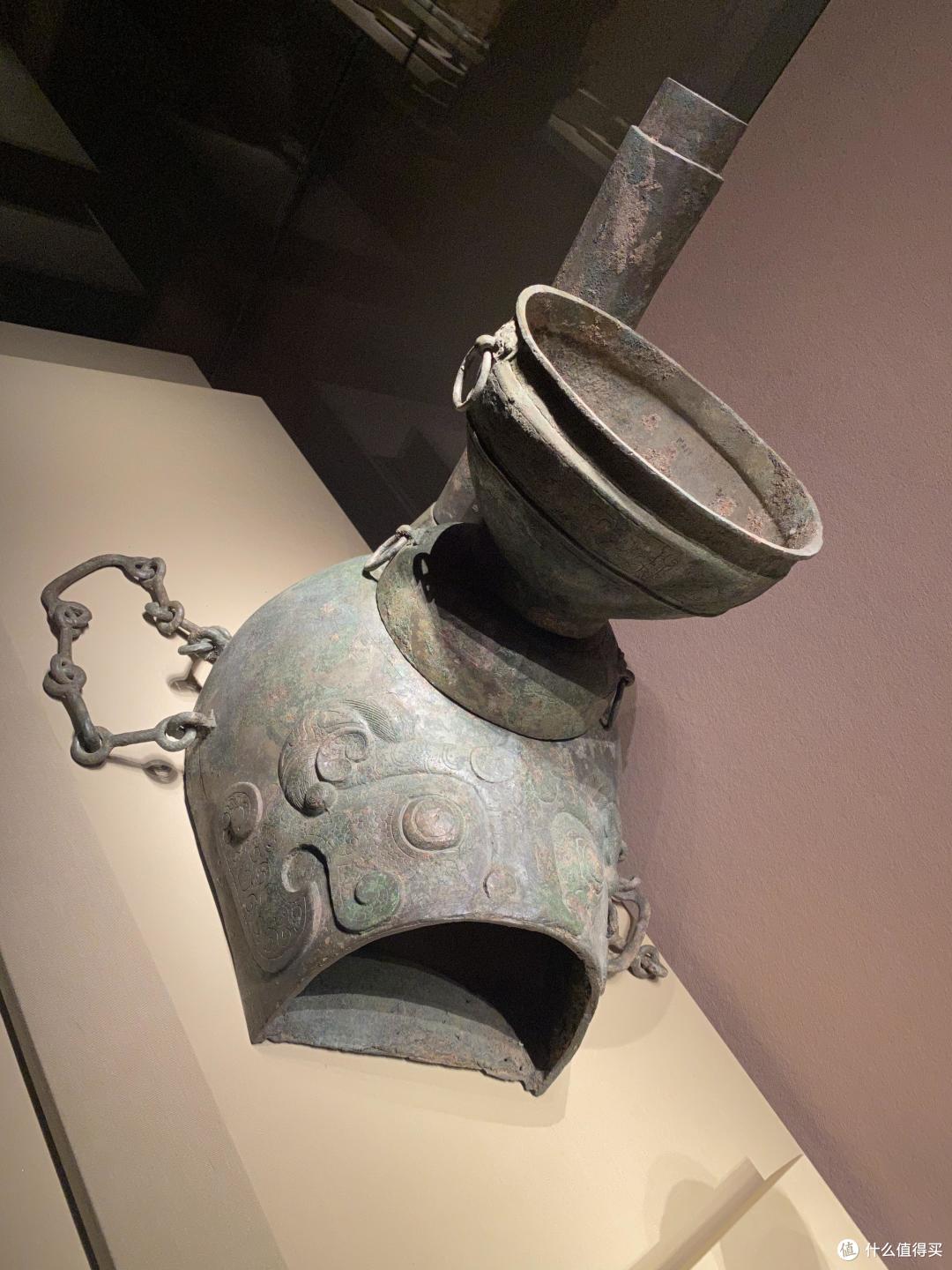 外形有点呆萌的-虎形灶