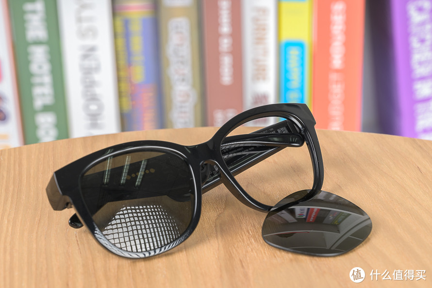 Bose智能音频眼镜猫眼款评测：用墨镜听音乐，体验究竟如何？