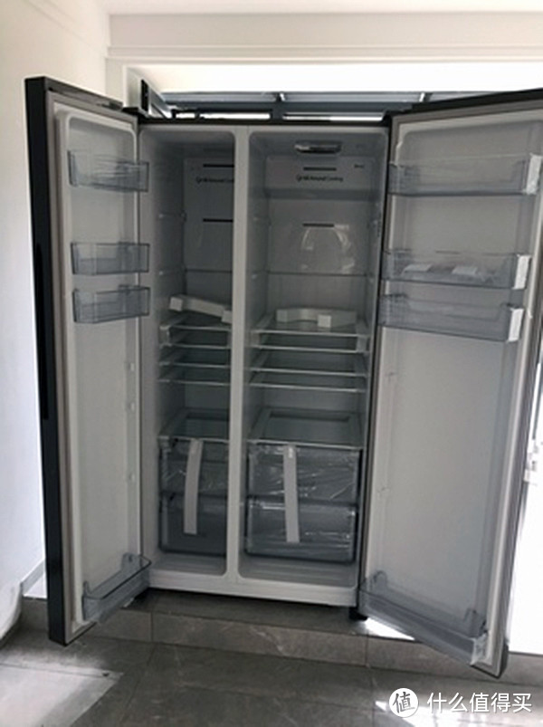 容声冰箱FEEL系列649测评：649升容量大冰箱，不到4000元把新鲜生活装回家