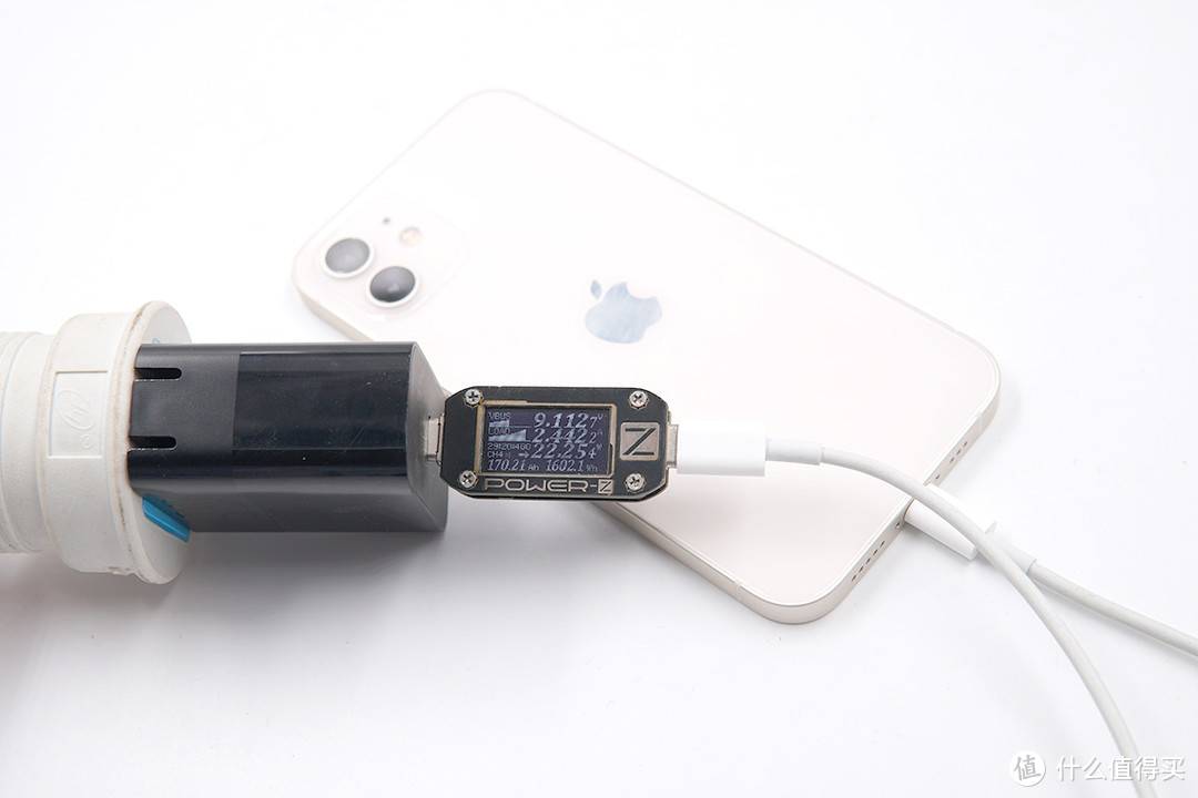 这里有49只笔记本级别的65W充电器，给iPhone12充电效果如何？