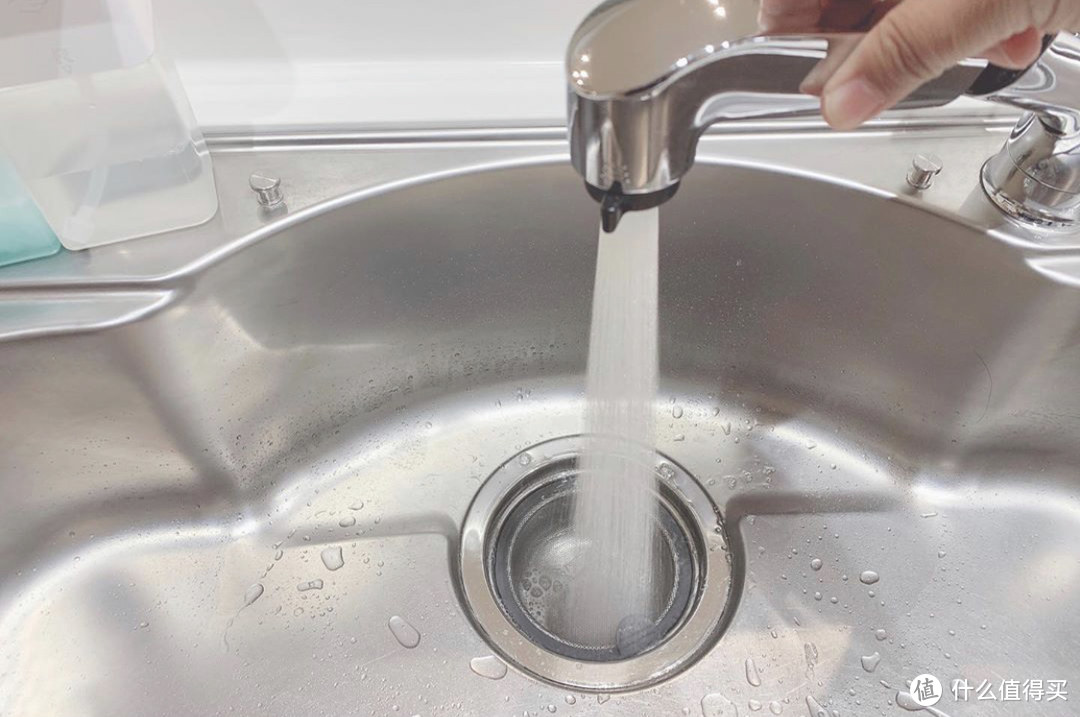 排水管堵塞？试试日本主妇的50℃冲洗法，操作简单又有效！