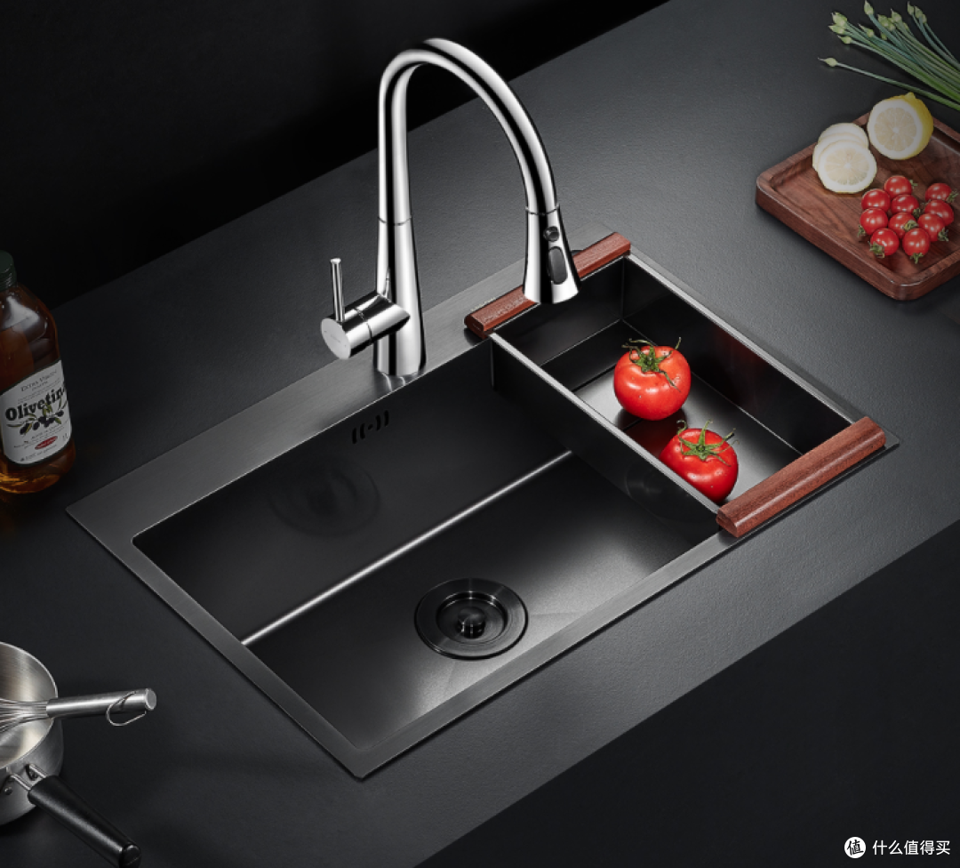 当代家庭 去油腻 指南 给锅碗去油的水槽龙头和给自己去泥的花洒 聪明人都这么买 家装主材 什么值得买