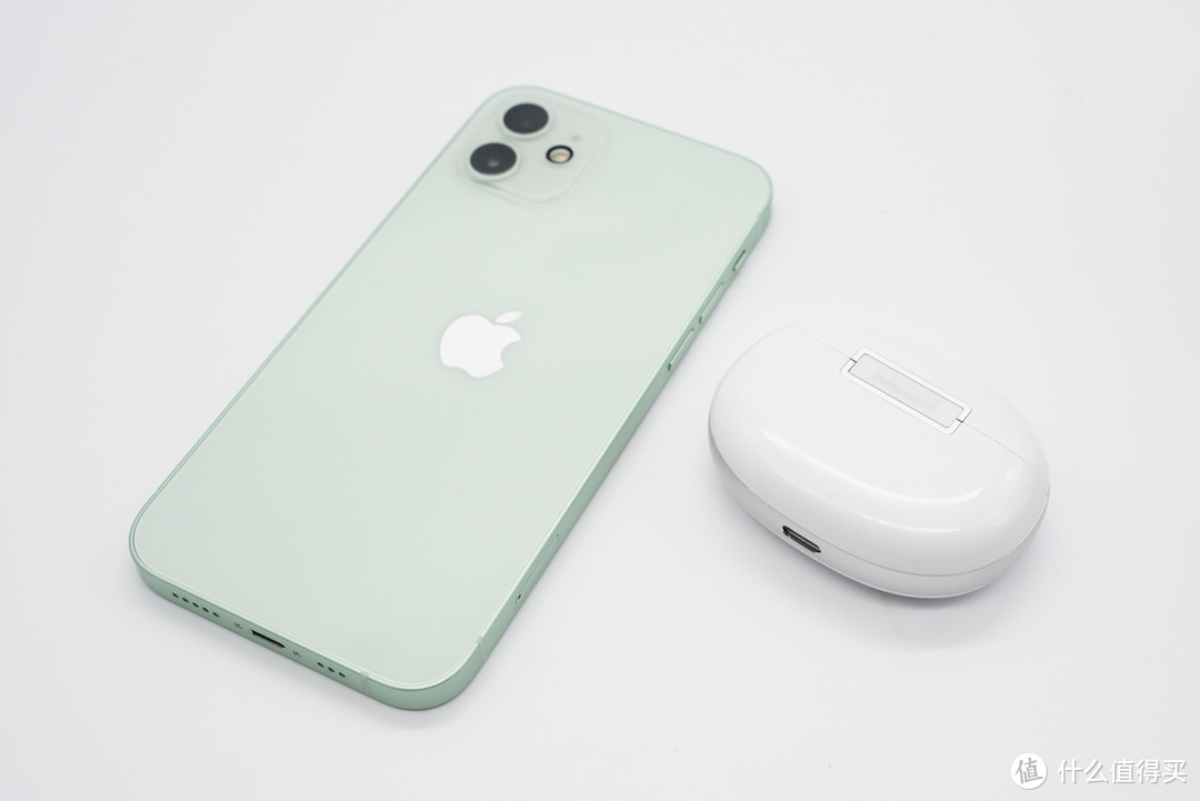 苹果iphone12携最新系统强势登场10款主流tws耳机兼容性测试