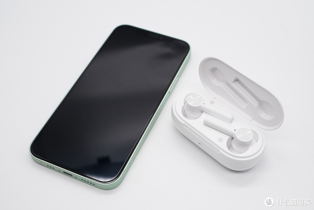 苹果iphone12携最新系统强势登场10款主流tws耳机兼容性测试