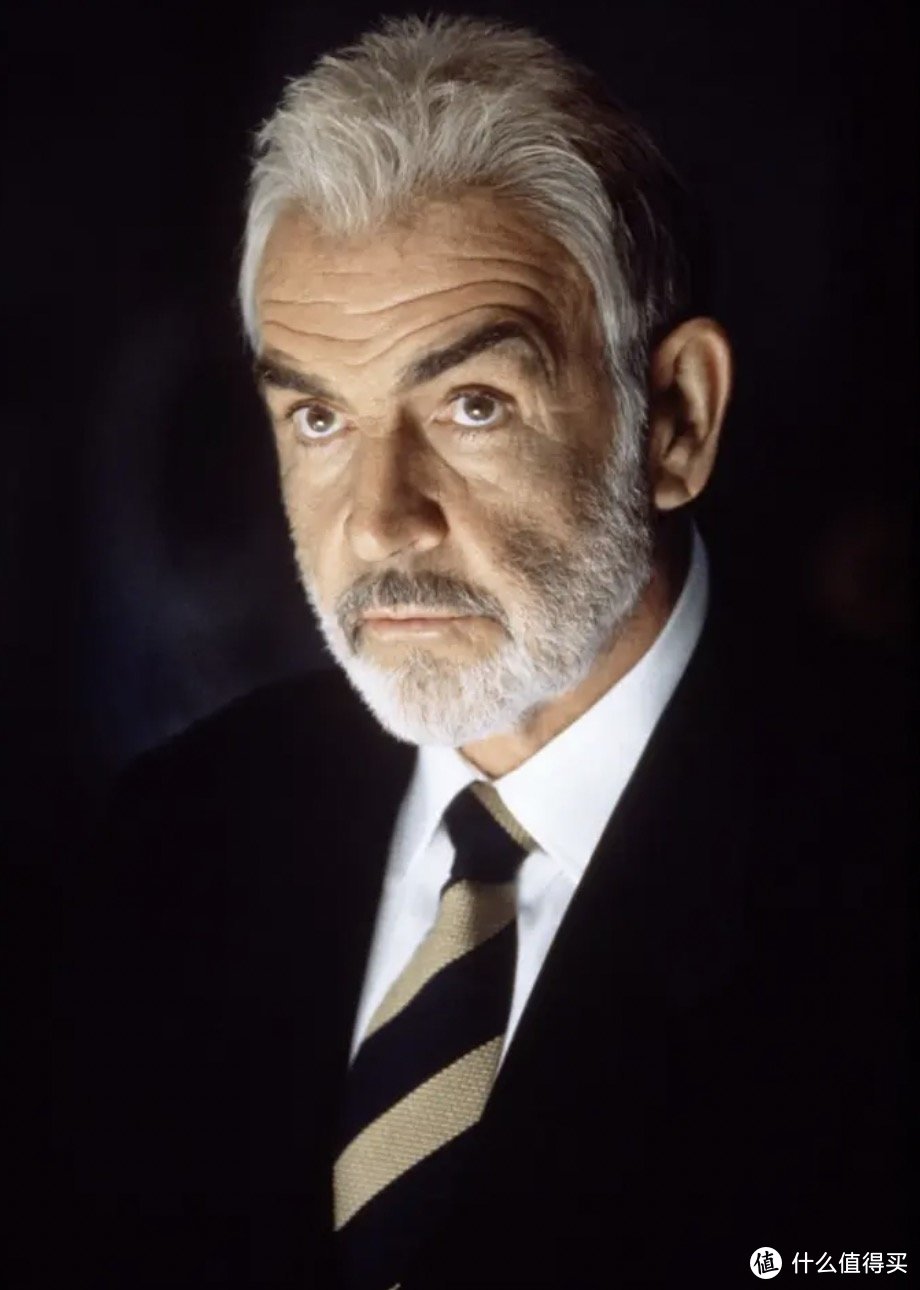 首任007扮演者肖恩·康纳利去世，曾出演《勇闯夺命岛》《夺宝奇兵》众多经典作品