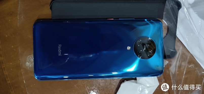 小米红米K30 Pro 变焦版 移动权益版 骁龙865 5G智能手机-权益版有什么不同呢？