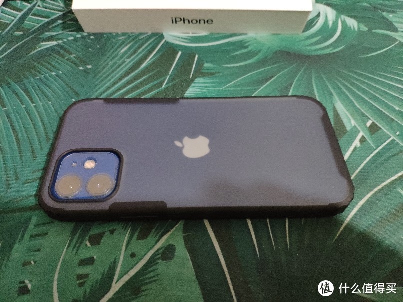 值得买？iPhone 12 裤衩蓝之配件选购分享