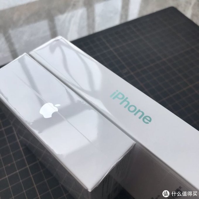 拼夕夕4499iphone简版套餐开箱
