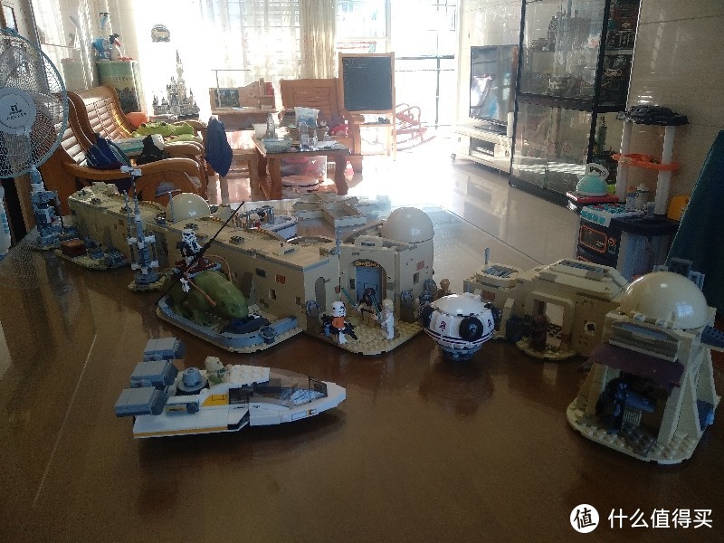 LEGO乐高75290——莫斯艾斯利酒馆评测