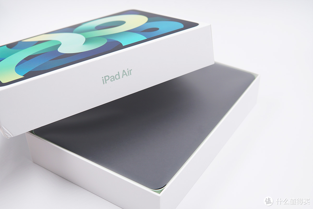 Air系列首款全面屏产品表现如何？iPad Air 4充电评测