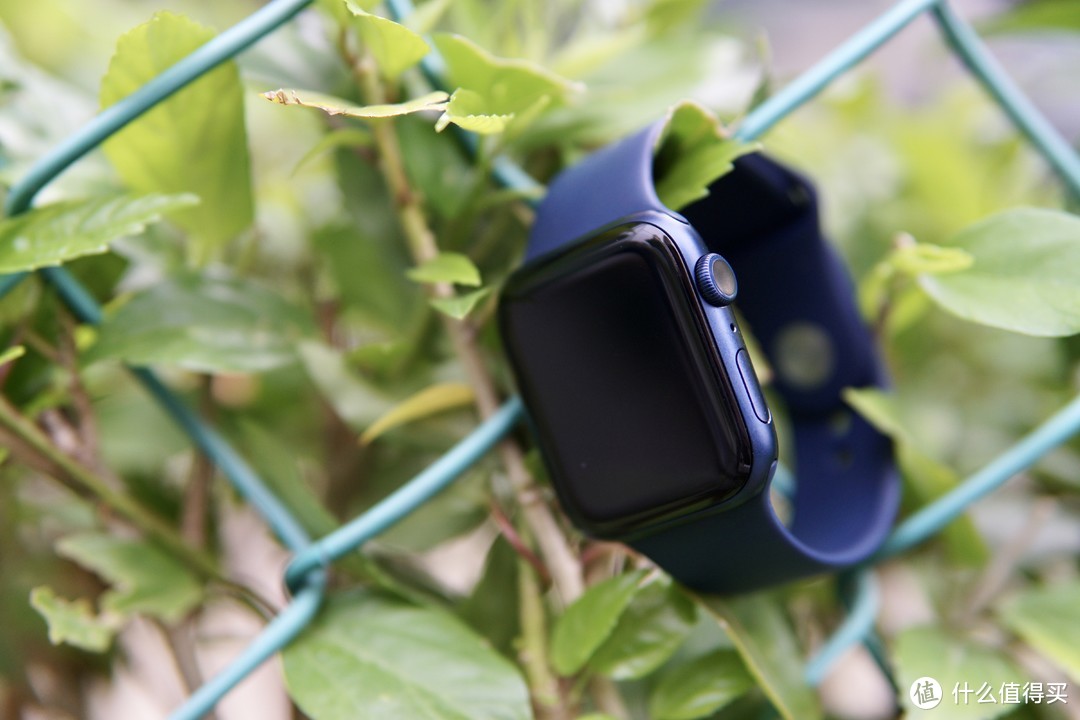 蓝色就是正义！Apple Watch Series 6开箱上手体验