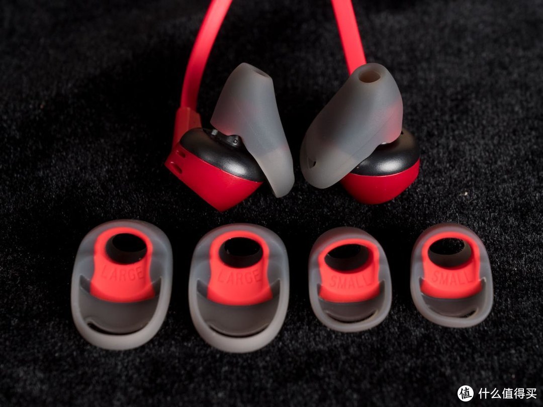 麦克风亦可RGB HyperX Quadcast S声浪加强版RGB专业麦克风评测