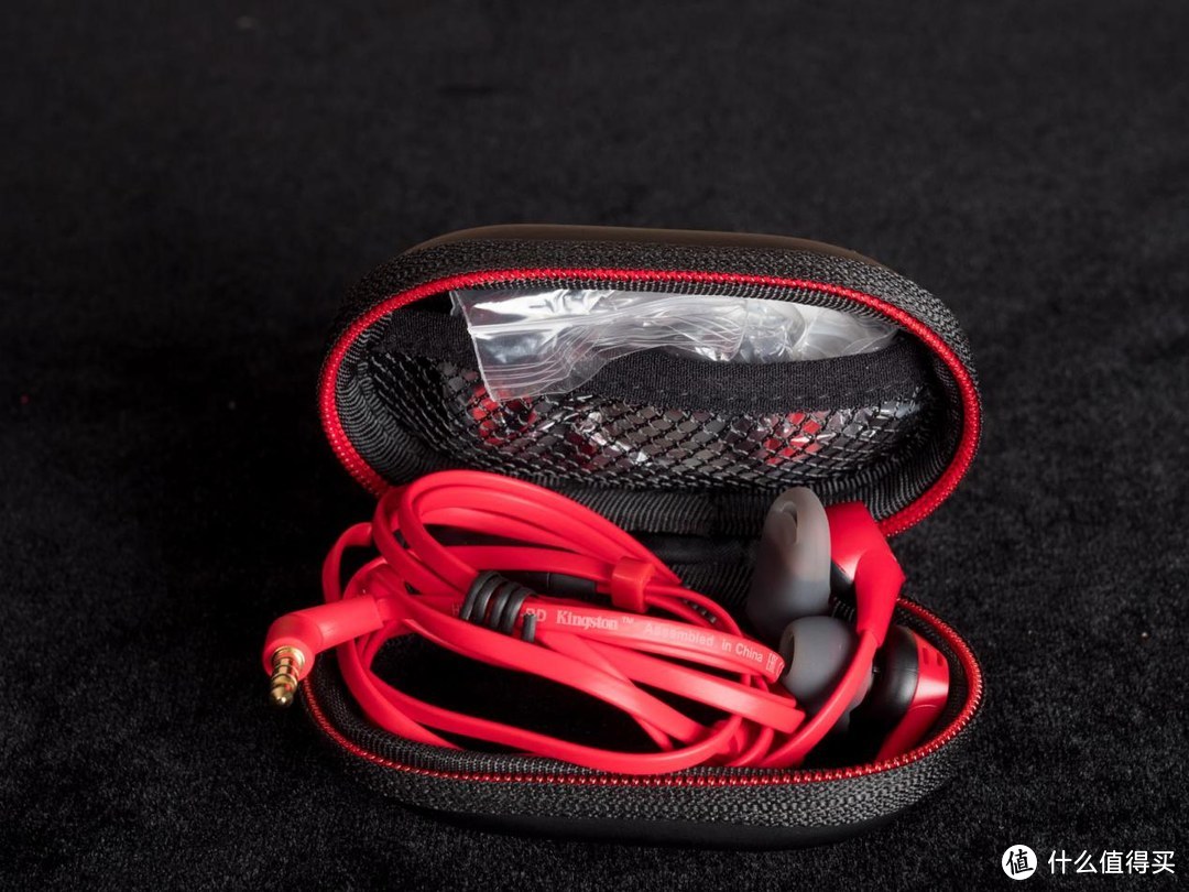 麦克风亦可RGB HyperX Quadcast S声浪加强版RGB专业麦克风评测