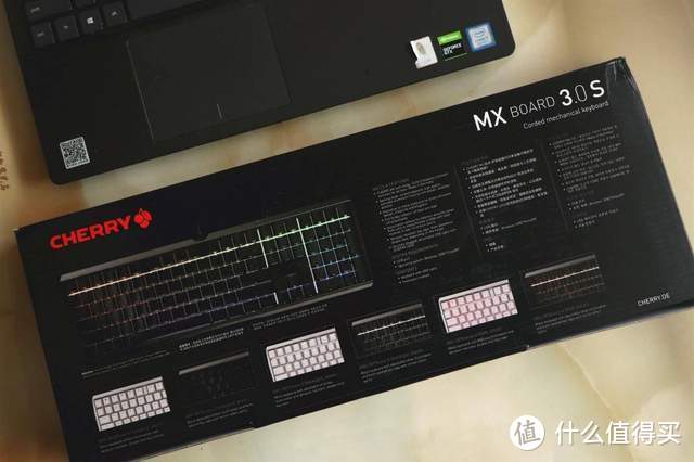 炫酷与手感兼得：Cherry MX-Board 3.0S键鼠体验评测