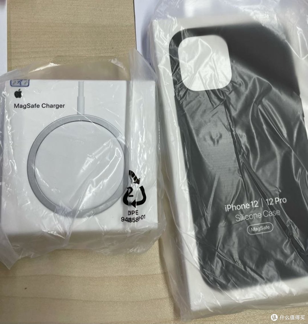 Magsafe手机壳以及magsafe充电器简易开箱体验 充电器 什么值得买